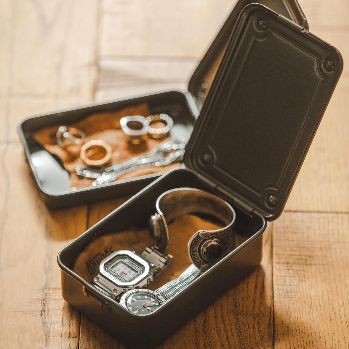 Ameico Toyo - Steel Stackable Storage Box T-150