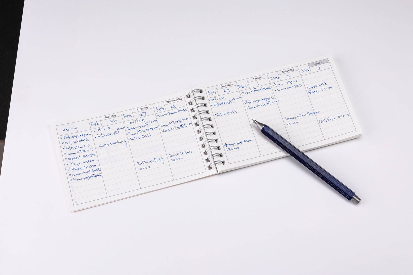 MARK'S Inc. Calendars, Organizers & Planners Dayfree Weekly Schedule