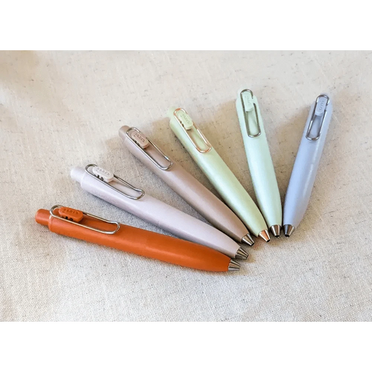 MDS Co.,Ltd. Pens Uni-ball ONE P Gel Pen - 0.38